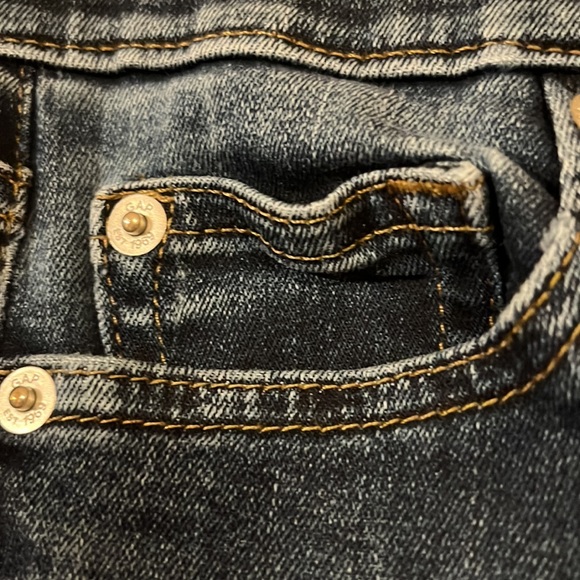 Gap skinny jeans - Picture 2 of 6
